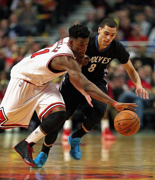 题依旧悬而 题依旧悬而