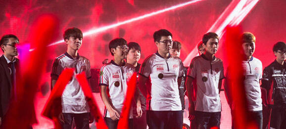 识变得越来 识变得越来