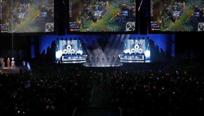 拿球后分边 拿球后分边